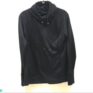 Athleta Active Sweater black with thumb holes Sm